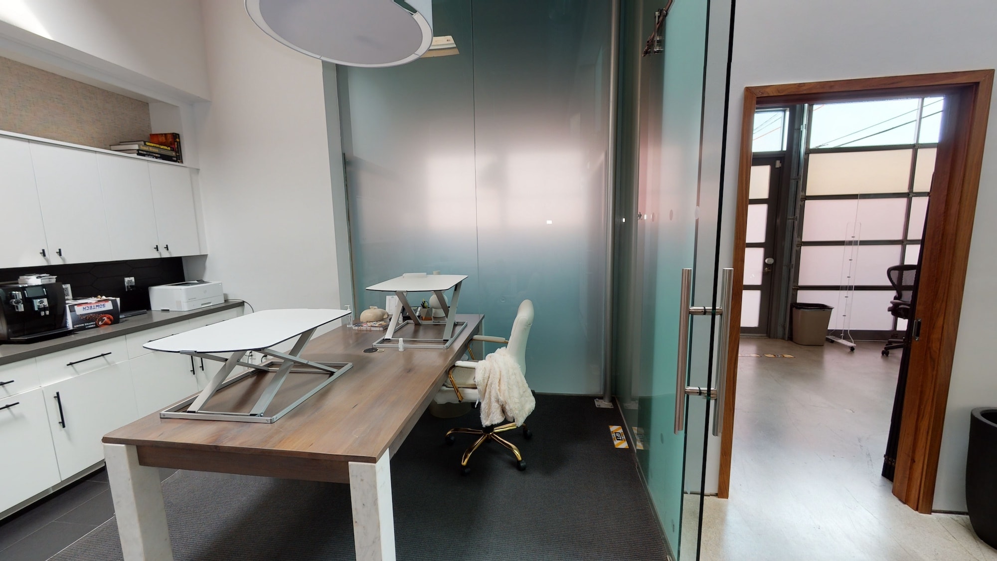 1907 W Olympic Blvd, Santa Monica, CA à louer Photo du bâtiment- Image 1 de 9