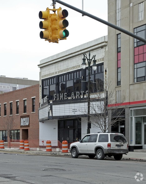 2952-2954 Woodward Ave, Detroit, MI for sale - Building Photo - Image 2 of 20