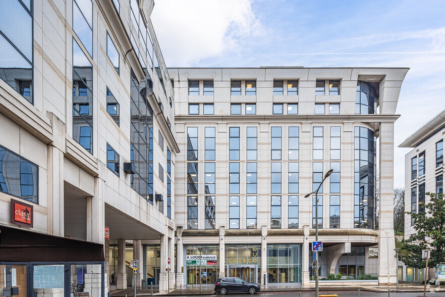 7-9 Avenue De La Cristallerie, Sèvres à louer - Photo principale - Image 1 de 4