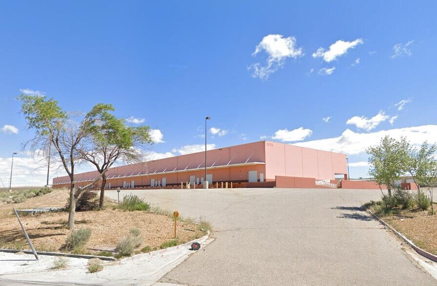 2979 Lenwood Rd, Barstow, CA à louer - Photo du bâtiment - Image 2 de 4