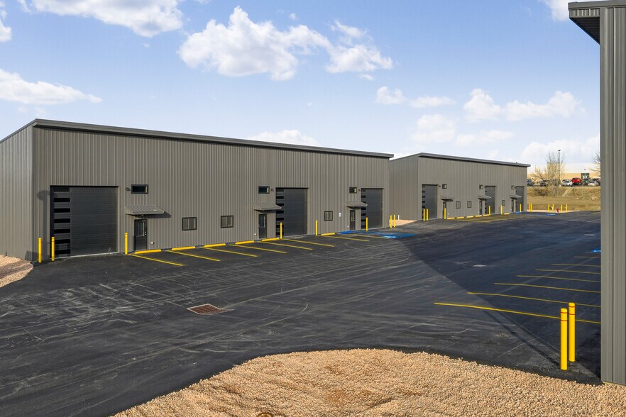 3460 Jet Dr, Rapid City, SD à vendre - Photo du bâtiment - Image 3 de 7