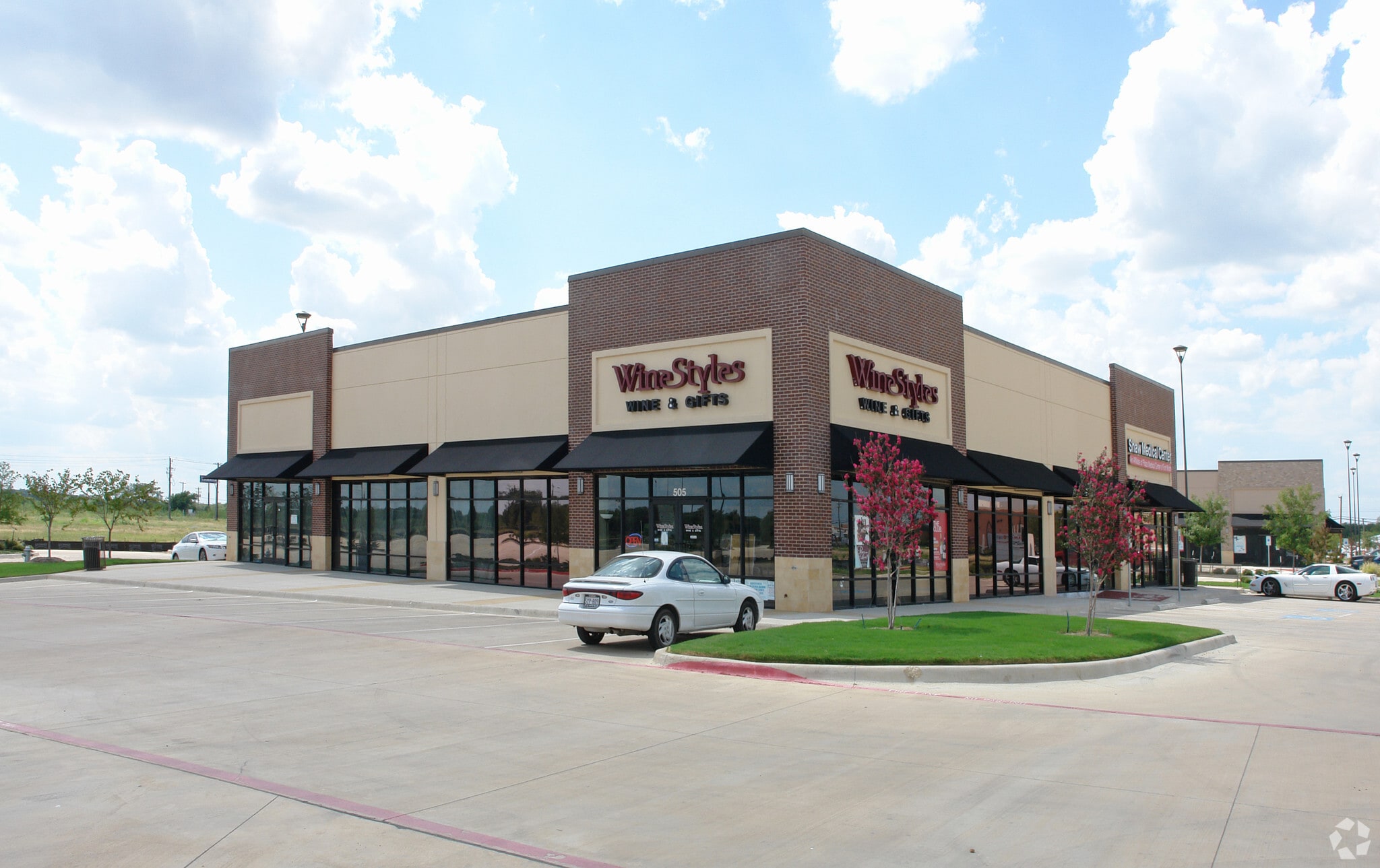 Wilshire Blvd, Burleson, TX for lease Primary Photo- Image 1 of 16