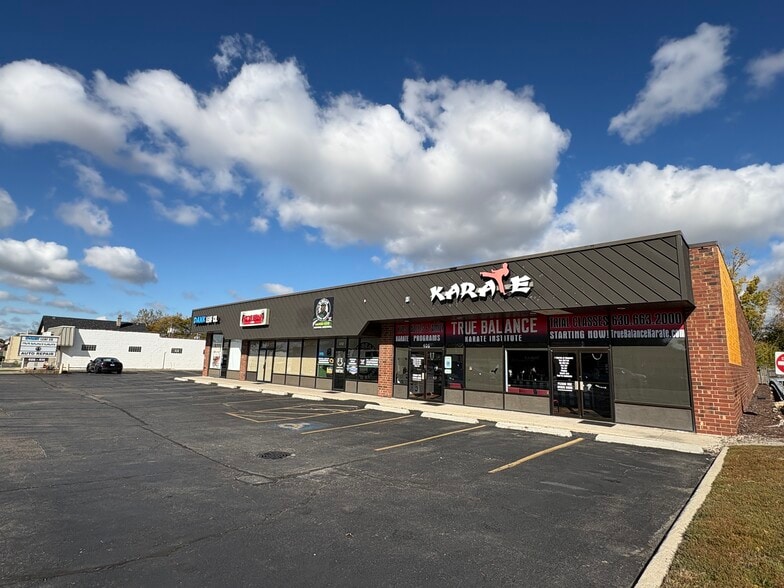 406-414 W Ogden Ave, Downers Grove, IL for sale - Building Photo - Image 1 of 5