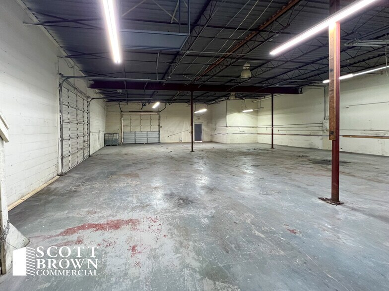 10420 Plano Rd, Dallas, TX à louer - Photo intérieure - Image 2 de 15