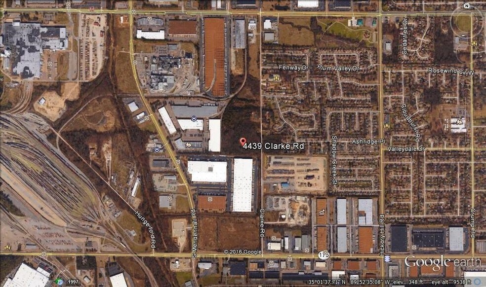 4439-A Clarke Rd, Memphis, TN à louer - Photo du bâtiment - Image 3 de 4