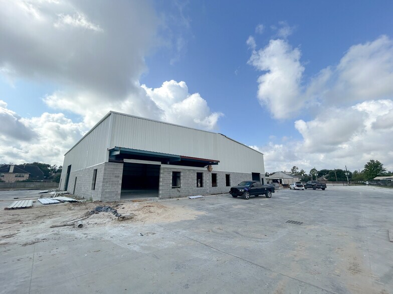 6016 N Eldridge Pky, Houston, TX à louer - Photo du bâtiment - Image 3 de 7