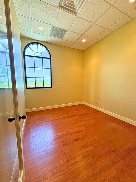 2100 SE Hillmoor Dr, Port Saint Lucie, FL à louer - Photo intérieure - Image 3 de 20