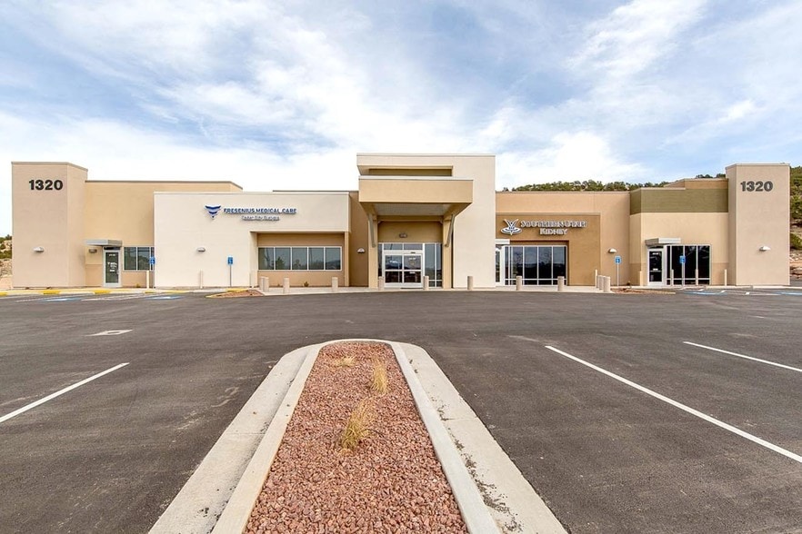 1320 N Main St, Cedar City, UT for lease - Building Photo - Image 2 of 8