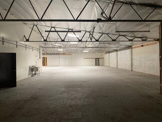 Plus de détails pour 7750 Burnet Ave, Van Nuys, CA - Industriel à louer