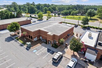 3584 Atlanta Hwy, Flowery Branch, GA for lease Interior Photo- Image 2 of 27