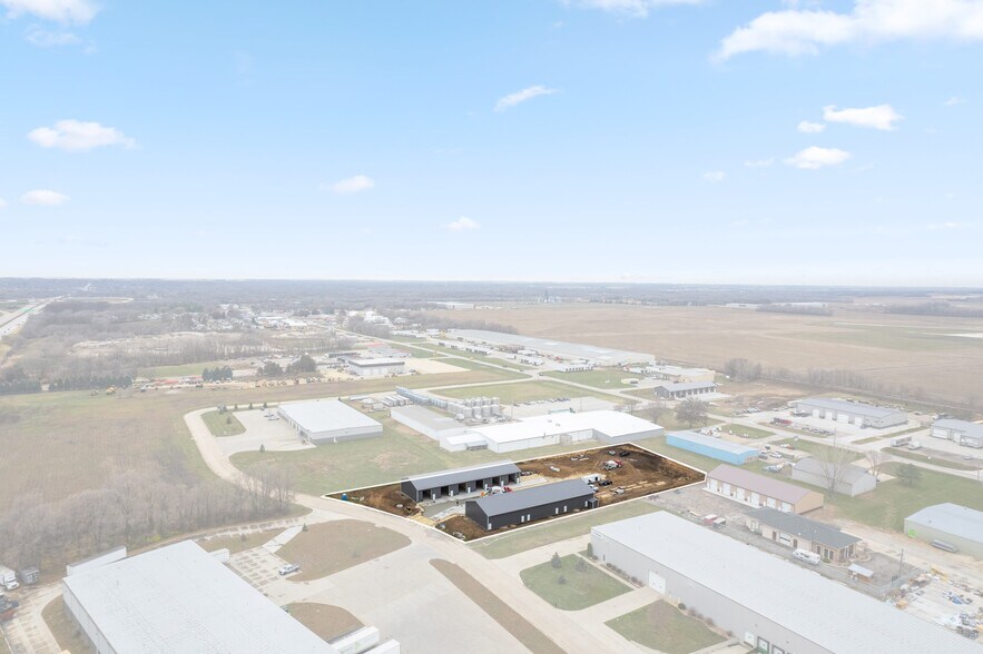 2811 - 2813 Geraldine, Waterloo, IA à vendre - Photo du bâtiment - Image 1 de 11