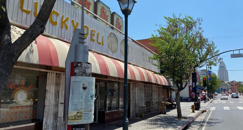 715 New High St, Los Angeles, CA à louer - Photo du bâtiment - Image 2 de 7