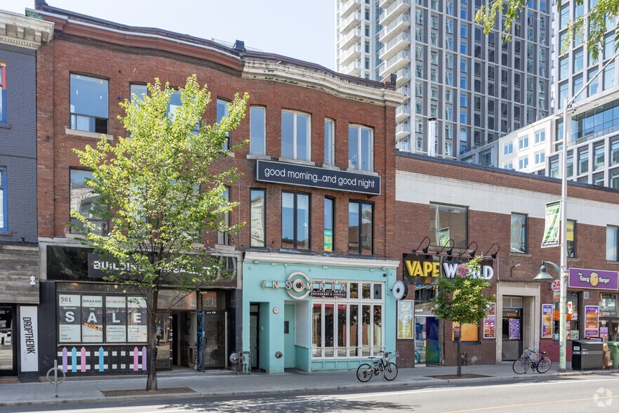 563 Bloor St W, Toronto, ON à vendre - Photo principale - Image 1 de 2