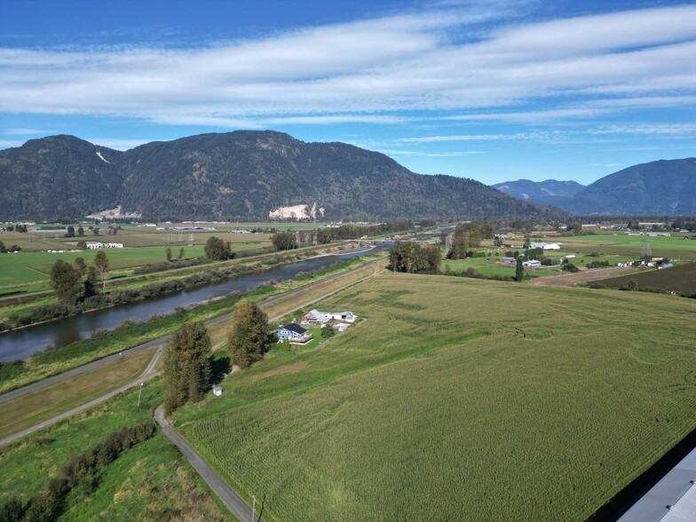 41751 Sinclair Rd, Chilliwack, BC à vendre - Photo du bâtiment - Image 3 de 26