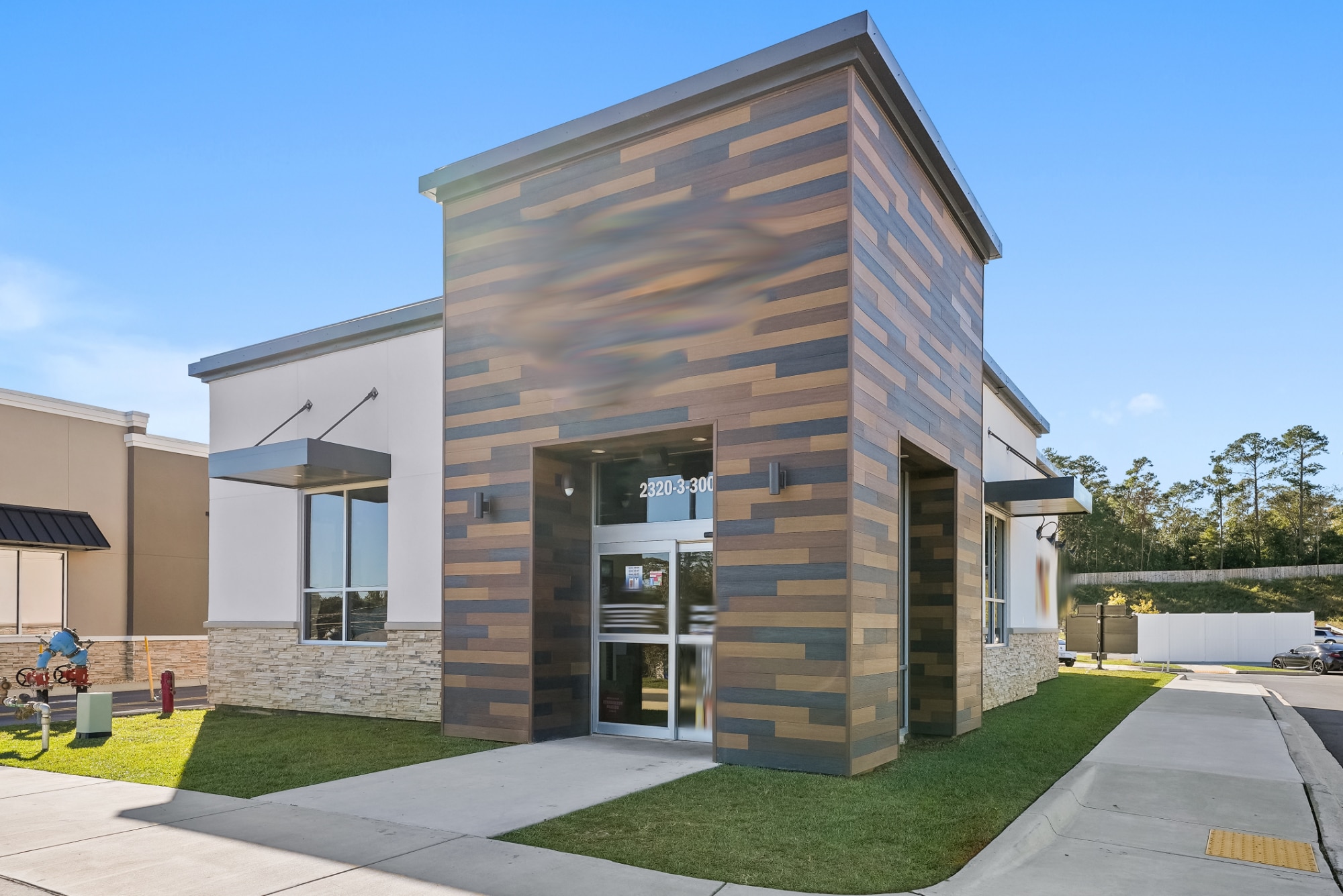 2320 NE Capital Cir, Tallahassee, FL for lease Building Photo- Image 1 of 12