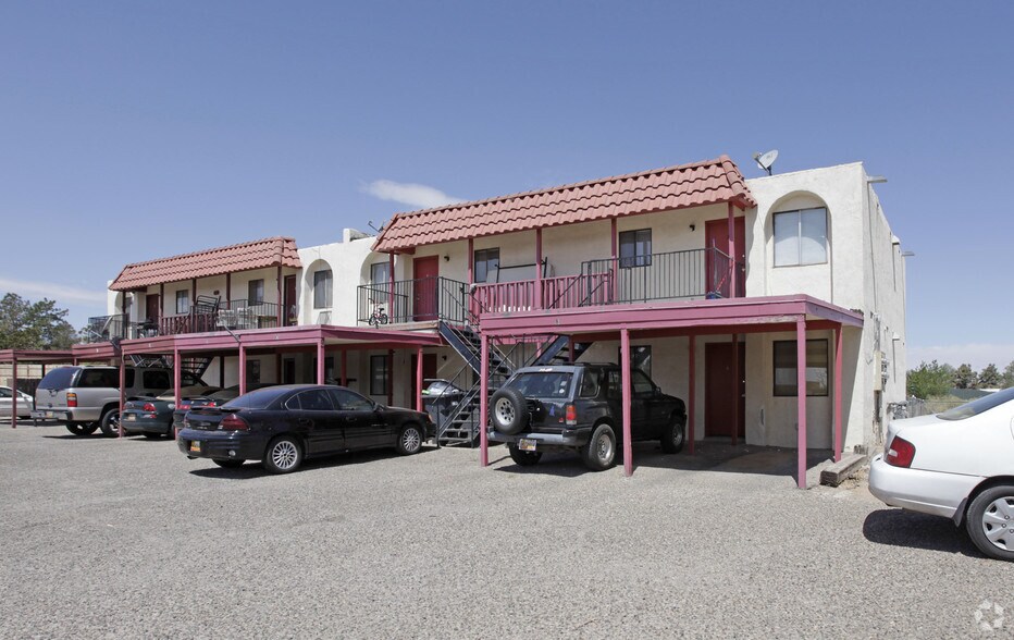 75 Darlene Rd SE, Rio Rancho, NM à vendre - Photo du bâtiment - Image 2 de 2