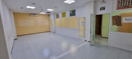 Carrer del Tres Torres, 14, Granollers, Barcelona à louer Photo du bâtiment- Image 2 de 7