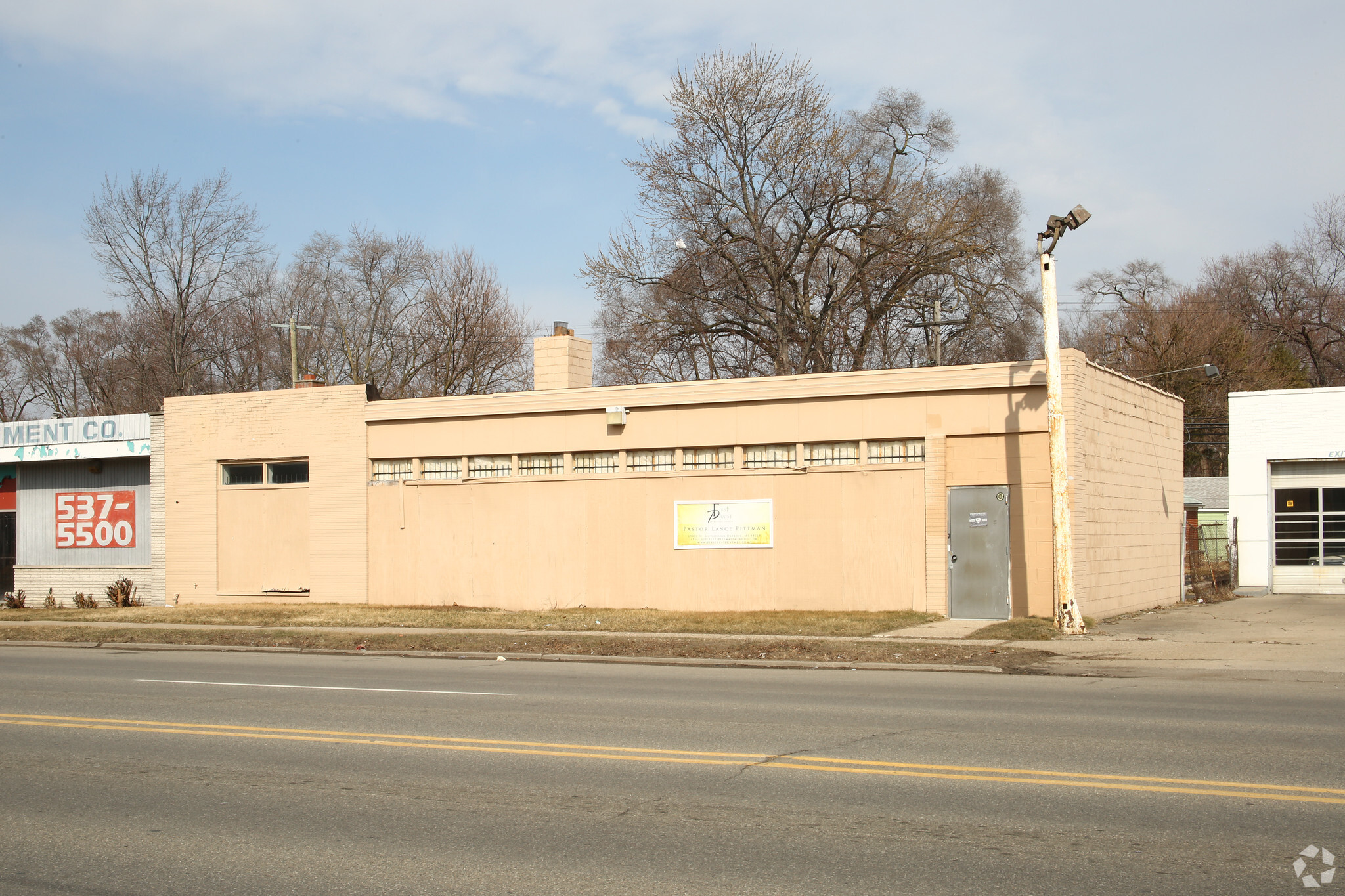 19030 W McNichols Rd, Detroit, MI for lease Primary Photo- Image 1 of 5