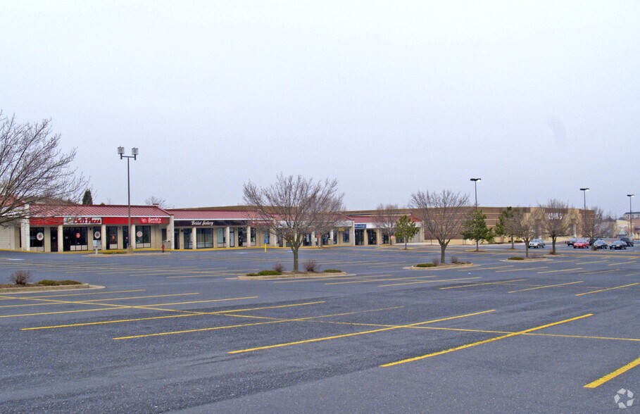 2035 E Market St, Harrisonburg, VA à louer - Photo du bâtiment - Image 3 de 9
