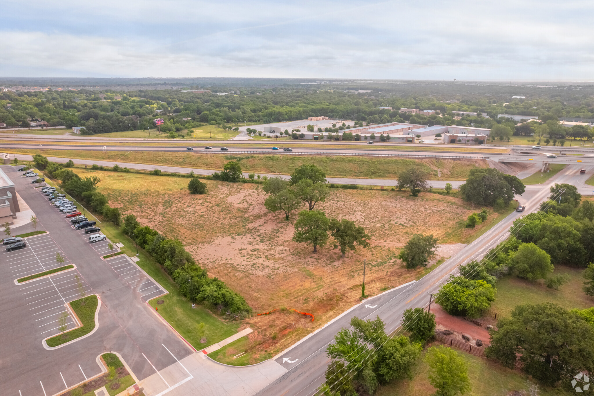 8100 US Hwy 287, Arlington, TX à vendre Photo du bâtiment- Image 1 de 1