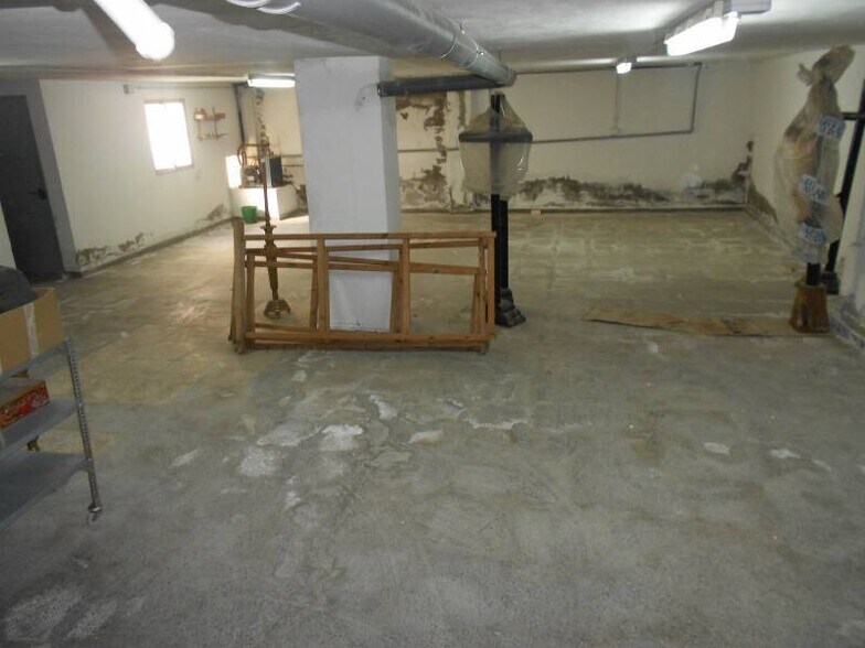 Commerce de détail dans València, Valencia à vendre - Photo du bâtiment - Image 3 de 7