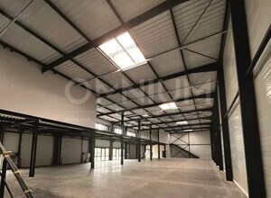 Flex dans Saint-Quentin-Fallavier à louer Photo du bâtiment- Image 1 de 2