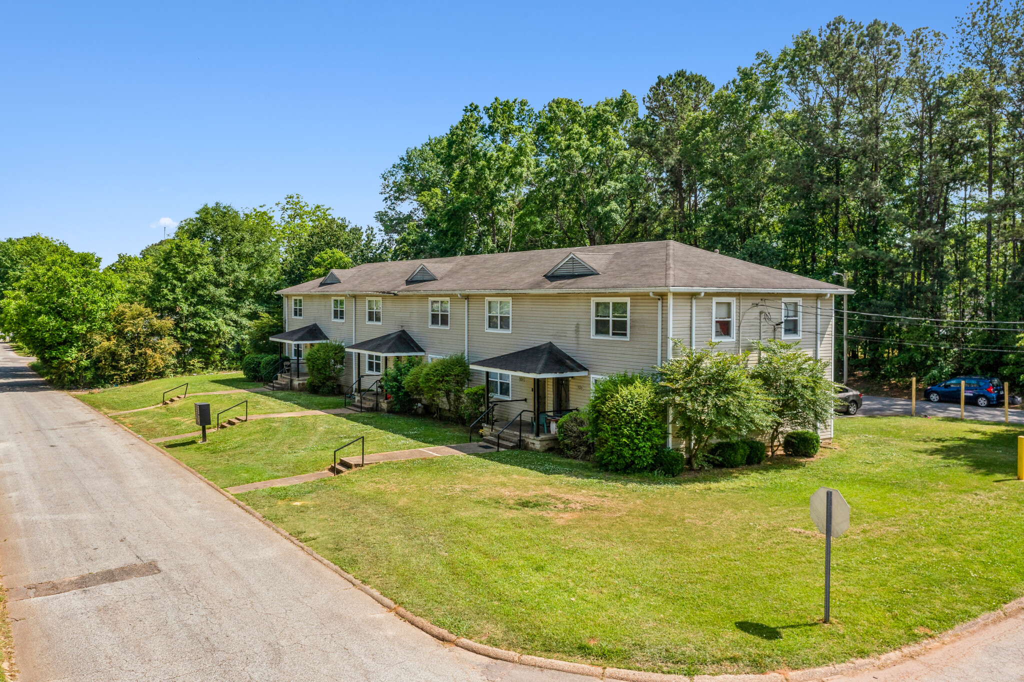 400 16th Pl, Opelika, AL à vendre Photo du bâtiment- Image 1 de 38