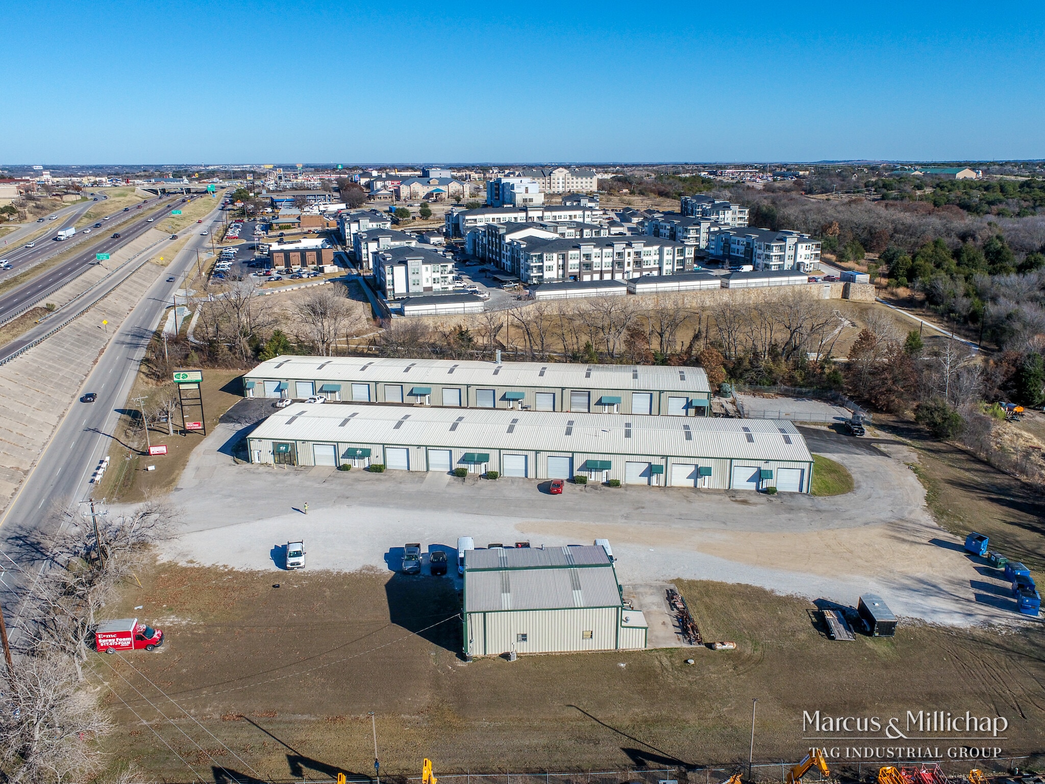 221 W Interstate 20, Weatherford, TX for lease Primary Photo- Image 1 of 17