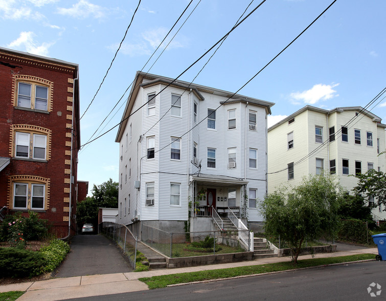 162 Grove St, New Britain, CT à vendre - Photo principale - Image 1 de 1