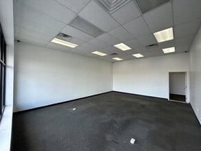 442-458 W Sibley Blvd, Dolton, IL for lease Interior Photo- Image 2 of 4
