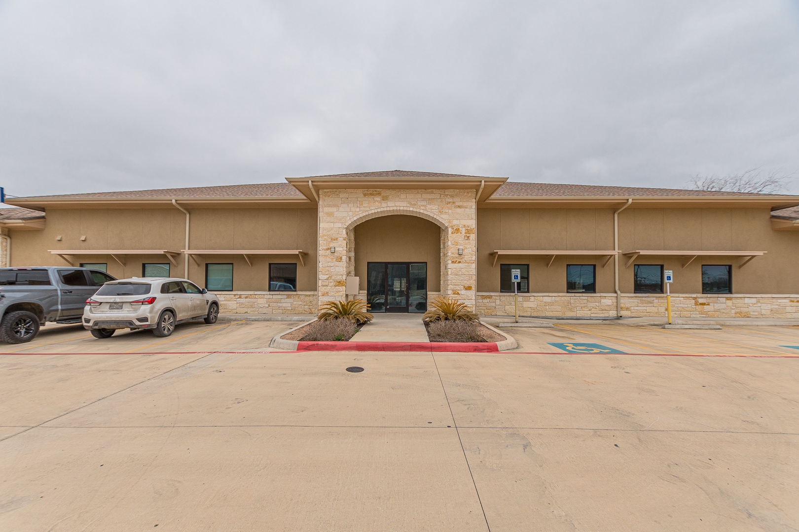 9026 Culebra Rd, San Antonio, TX for lease Primary Photo- Image 1 of 29