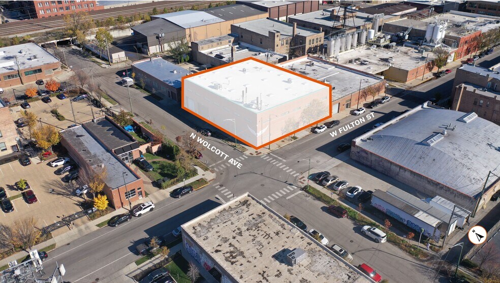 1850 W Fulton St, Chicago, IL for lease - Aerial - Image 2 of 4