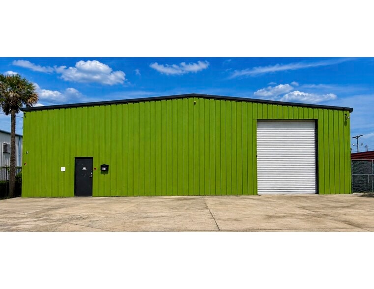 104 3rd St, Cocoa, FL for lease - Building Photo - Image 2 of 4