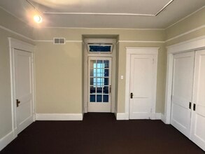 2821-2909 McKinney Ave, Dallas, TX for lease Interior Photo- Image 1 of 2
