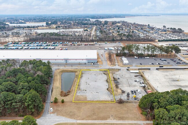 Plus de détails pour 6701 College Dr, Suffolk, VA - Terrain à louer