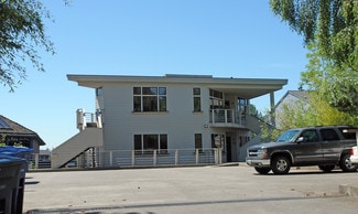 Plus de détails pour 3 Lake Bellevue Dr, Bellevue, WA - Bureau à vendre