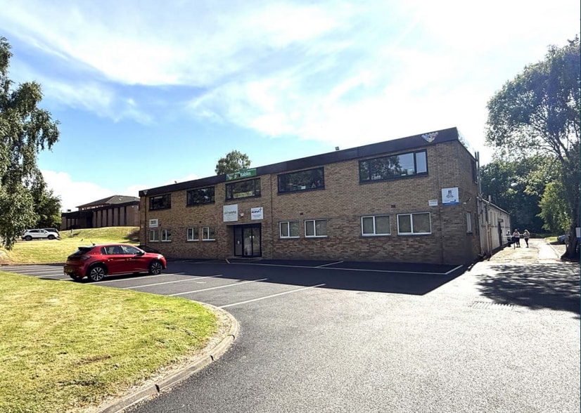 105 Bothwell Rd, Hamilton for lease - Building Photo - Image 1 of 2