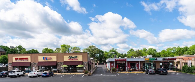 More details for 8411-8417 Old Courthouse Rd, Vienna, VA - Retail for Sale