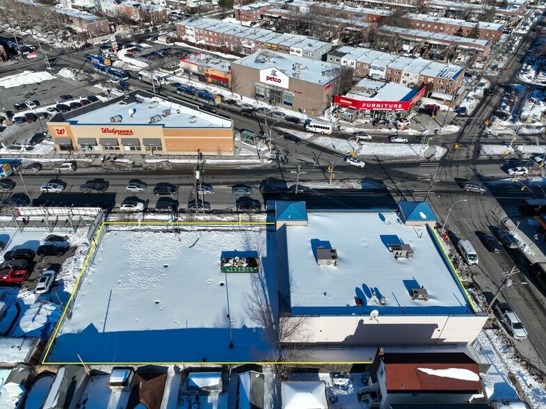 2324 Flatbush Ave, Brooklyn, NY à louer - Photo du bâtiment - Image 3 de 6