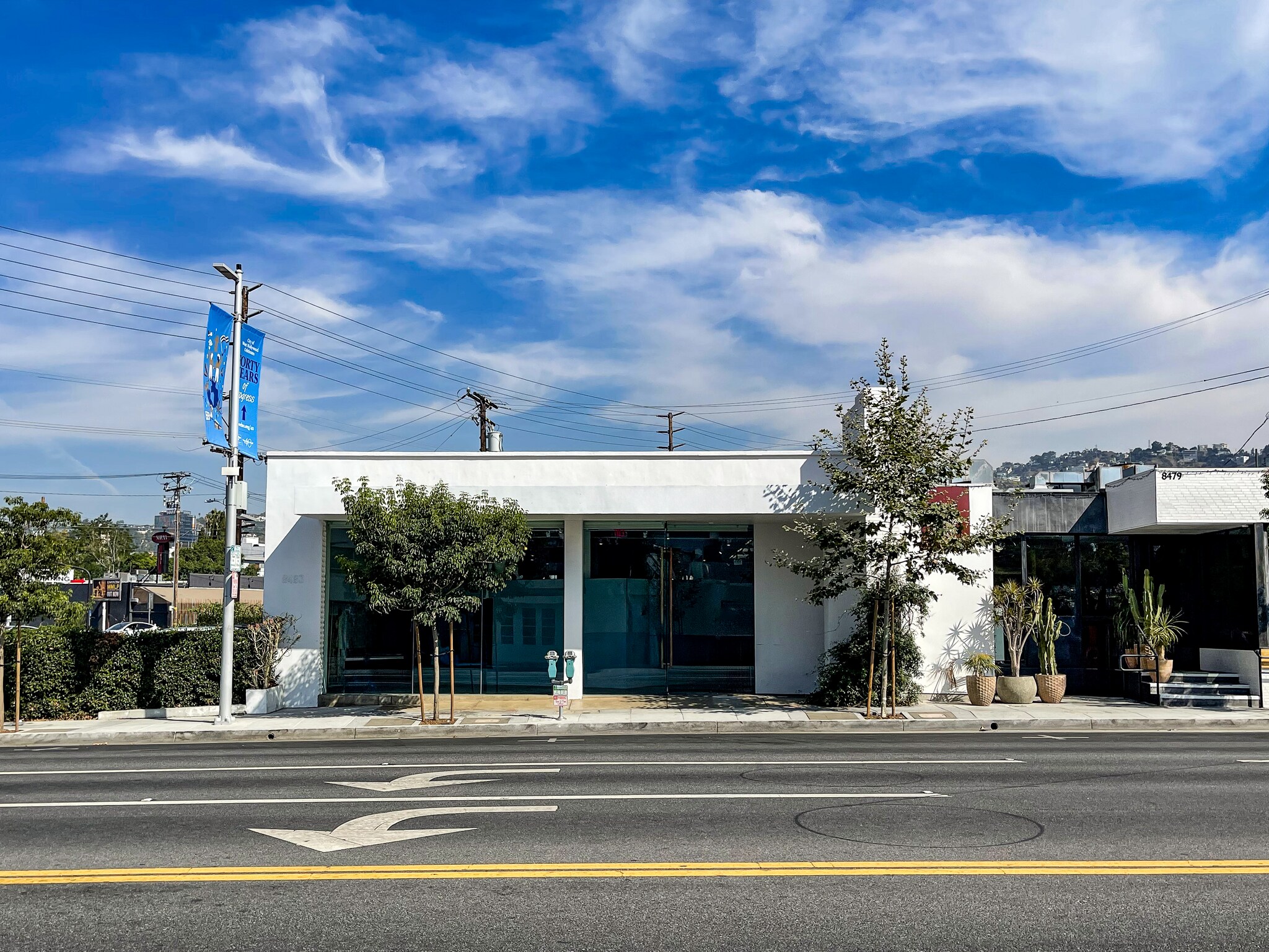 8483 Melrose Ave, West Hollywood, CA à louer Photo du bâtiment- Image 1 de 10