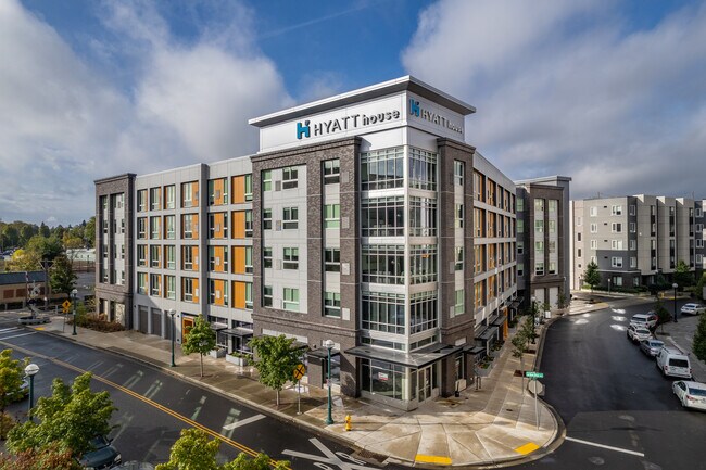 More details for 12820 SW Crescent St, Beaverton, OR - Retail for Lease