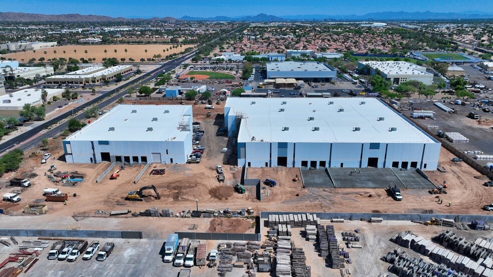 375 N 56th St, Chandler, AZ for lease - Building Photo - Image 2 of 6