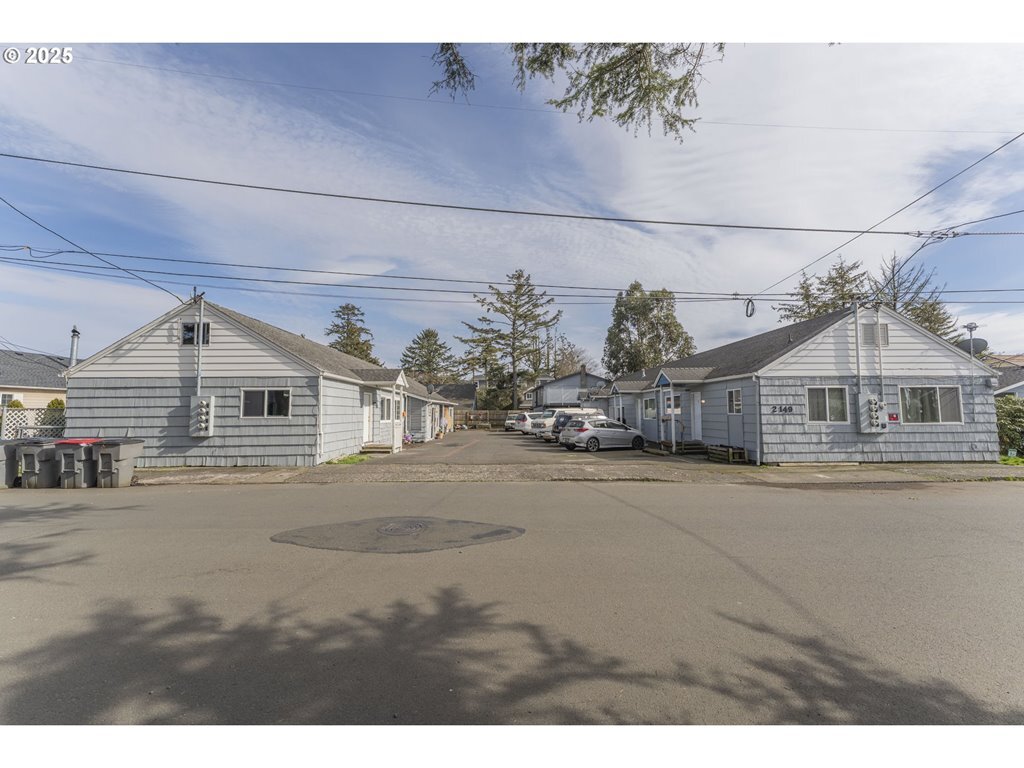 2149 S Franklin St, Seaside, OR à vendre Photo principale- Image 1 de 20