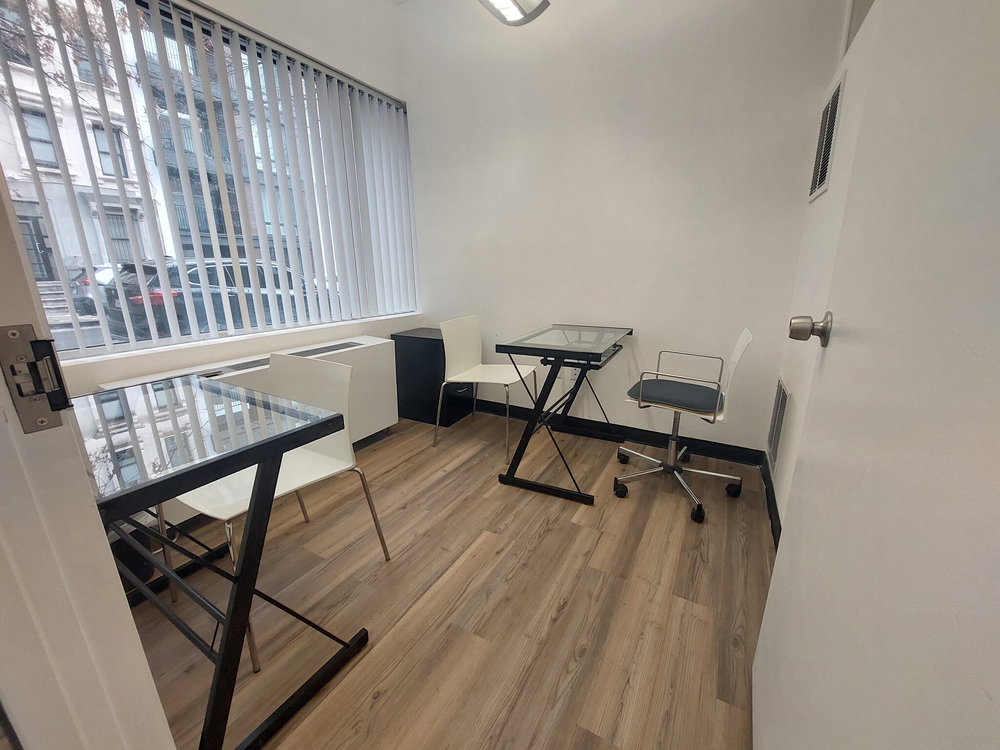 152 E 118th St, New York, NY for lease Interior Photo- Image 1 of 3