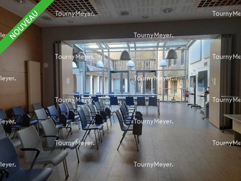 Bureau dans Rennes à vendre - Photo du bâtiment - Image 3 de 4