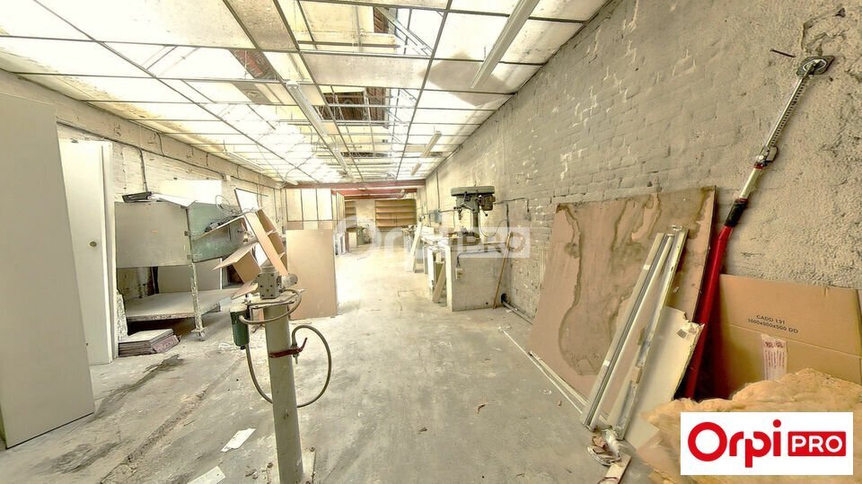 Office in Lille for lease - Interior Photo - Image 3 of 4