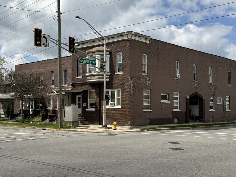 701 W Beardsley Ave, Elkhart, IN for sale - Building Photo - Image 1 of 3