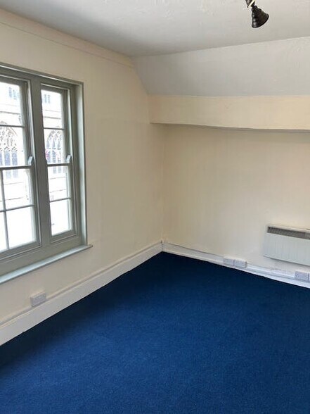 8A-8B Church St, Peterborough à louer - Photo intérieure - Image 3 de 16