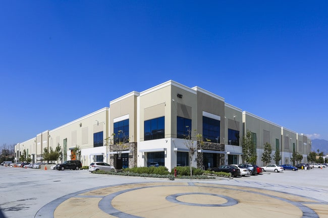 Plus de détails pour 4187 Temple City Blvd, El Monte, CA - Industriel à louer