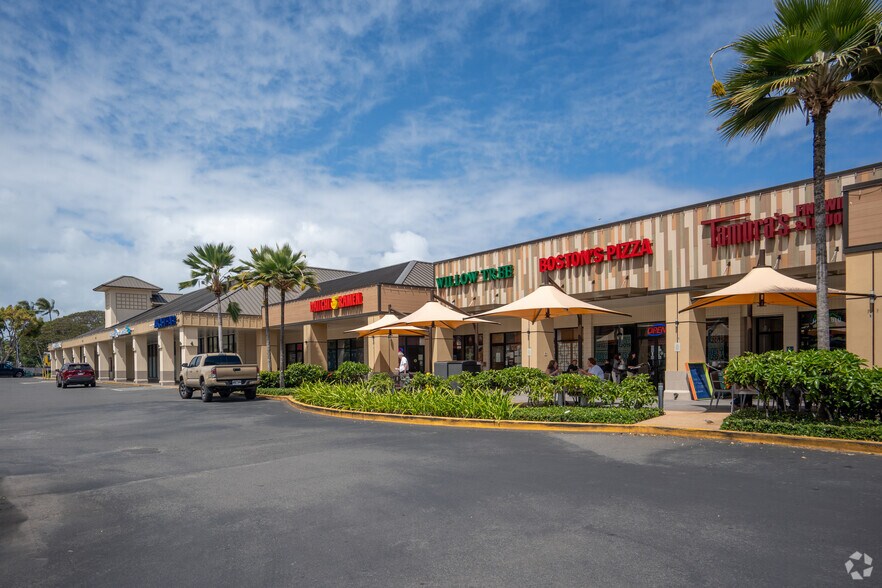 25 Kaneohe Bay Dr, Kailua, HI à louer - Photo du bâtiment - Image 2 de 10